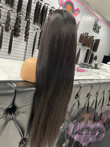 HD Lace Wig (Straight)